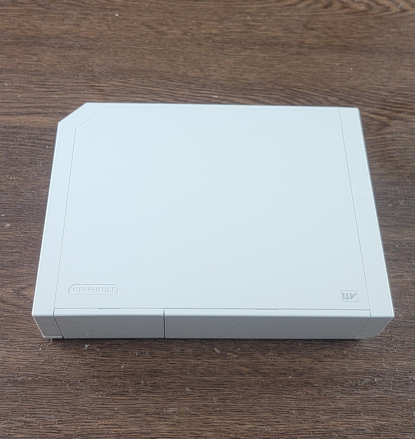 Nintendo Wii Console Bundle (Model RVL-001)